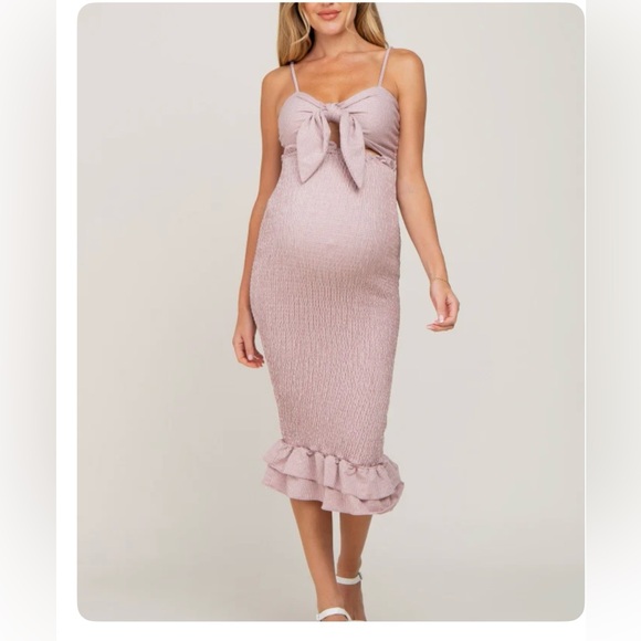 PinkBlush Mauve Gingham Print Smocked Fitted
Self-Tie Maternity Midi Dress S - Picture 1 of 3